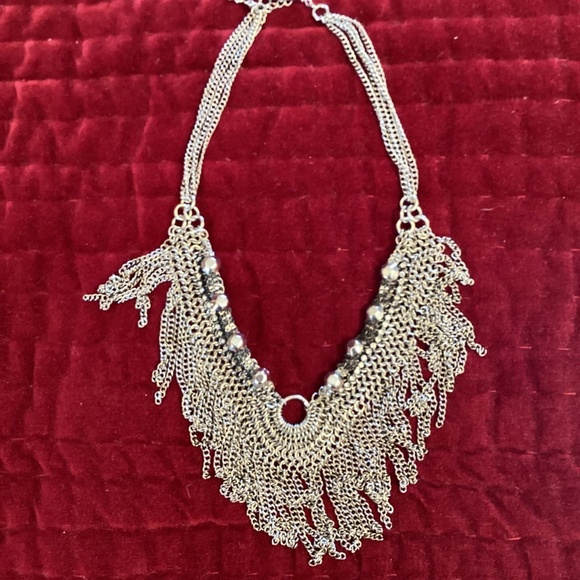 Stella & Dot Stevie Necklace - Picture 2 of 5